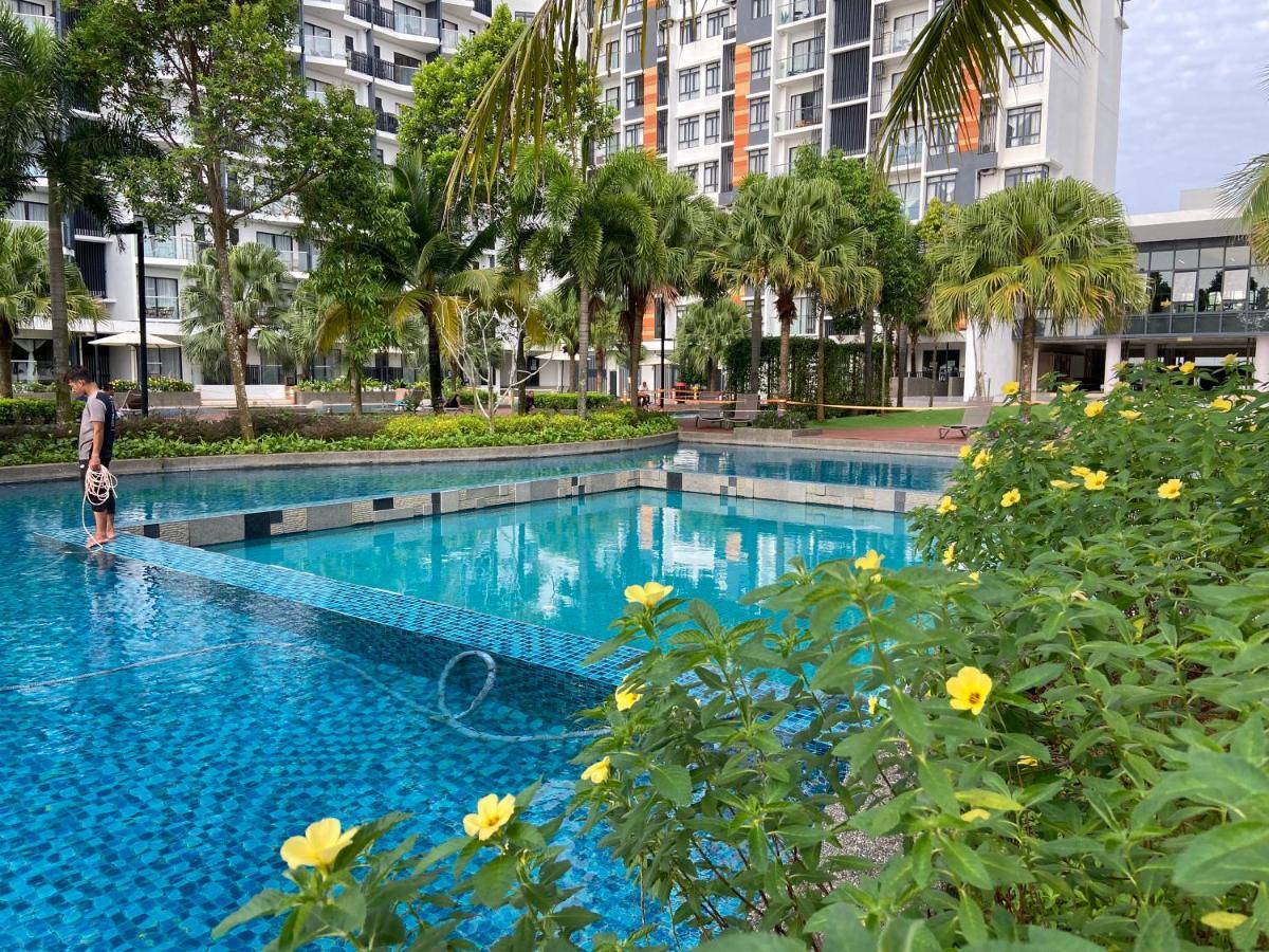 De Lavelle @ Timur Bay Seafront Apartment Kuantan